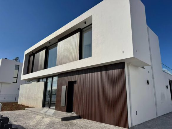 Luxury Villas for Sale near Famagusta – Nature, Comfort & Mediterranean Living 4+1 Villa, 227m² with private Pool